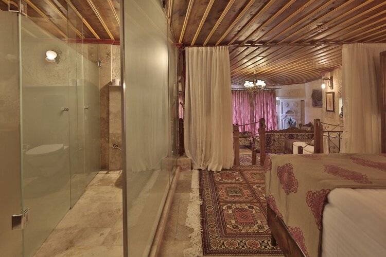 Aren Cave Hotel