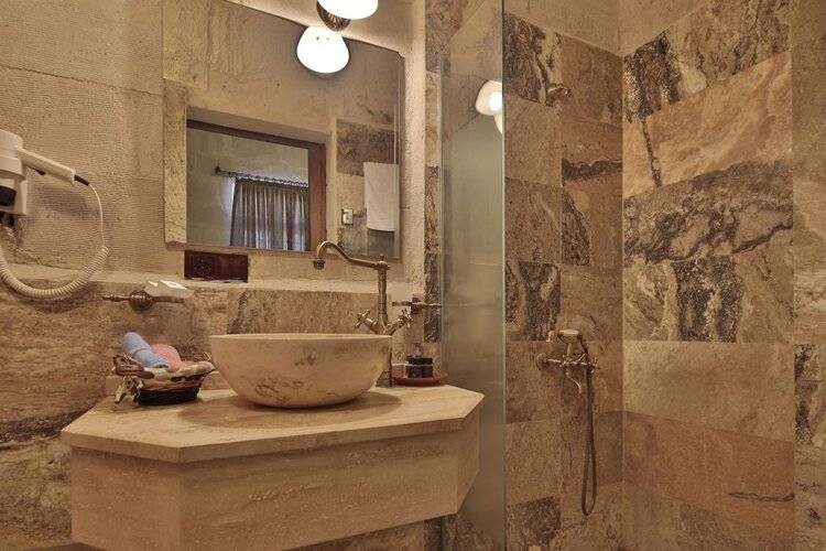 Aren Cave Hotel