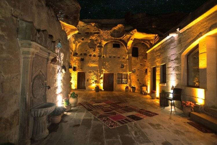 Canyon View Hotel