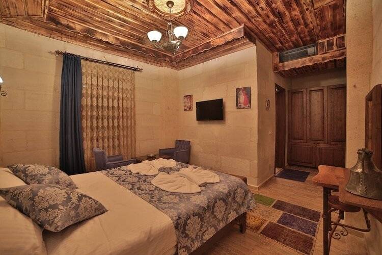 Caravanserai Inn Hotel