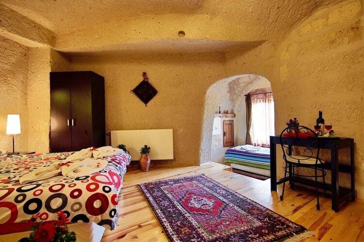 Karadut Cave Hotel