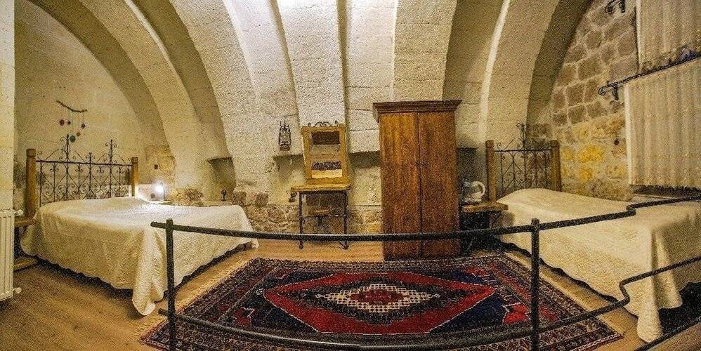 Maron Stone House