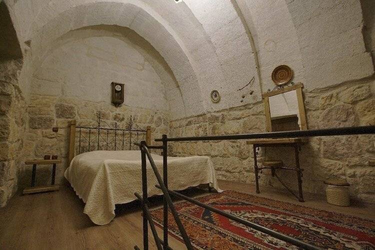 Maron Stone House