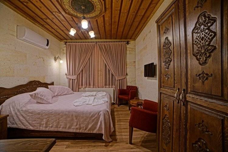 Milat Cave Hotel