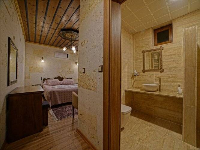 Milat Cave Hotel