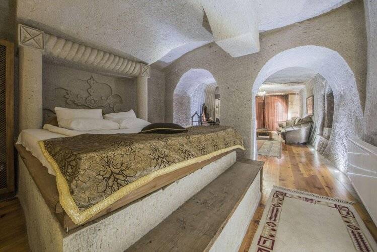 Ottoman Cave Suites