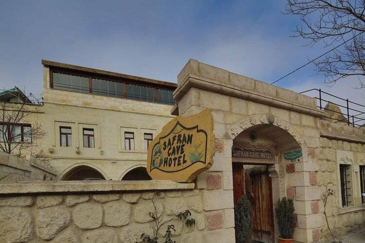 Safran Cave Hotel