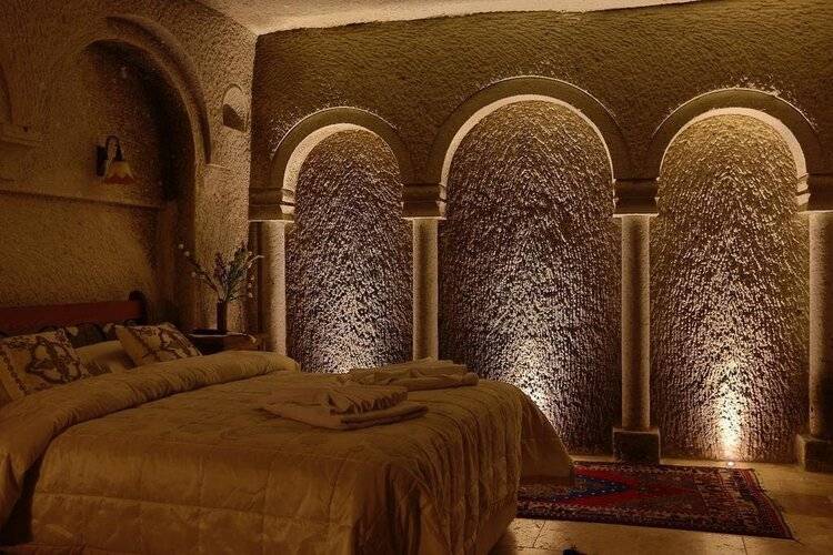 Safran Cave Hotel