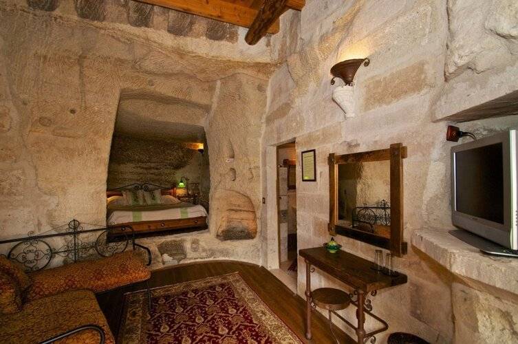 Sultan Cave Suites