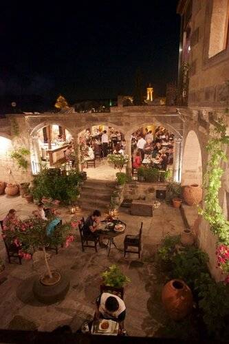 Sultan Cave Suites