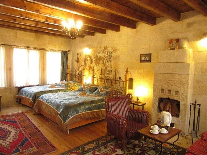 Traveller's Cave Hotel