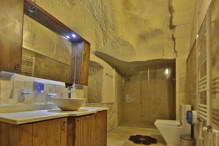View Cave Hotel
