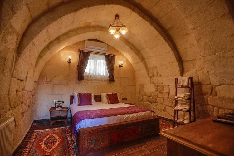 Ada Cave Suites Hotel