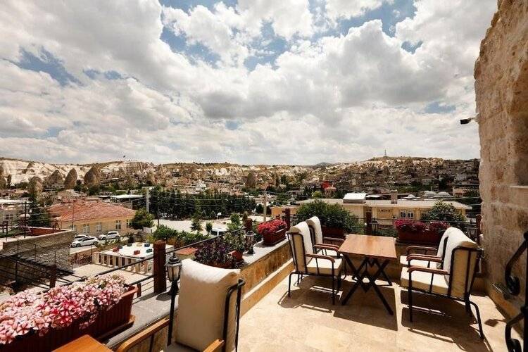 Ada Cave Suites Hotel