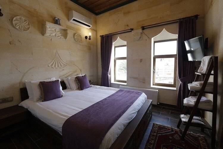 Ada Cave Suites Hotel