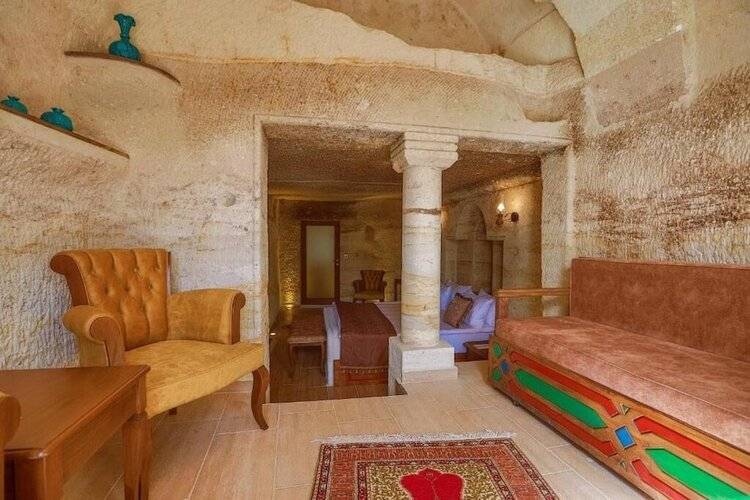 Ada Cave Suites Hotel