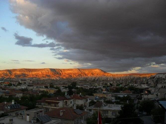 Avlu Cave House