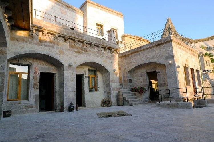 Aza Cave Hotel