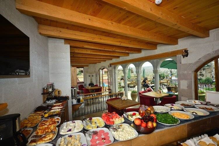 Caftan Cave Suites