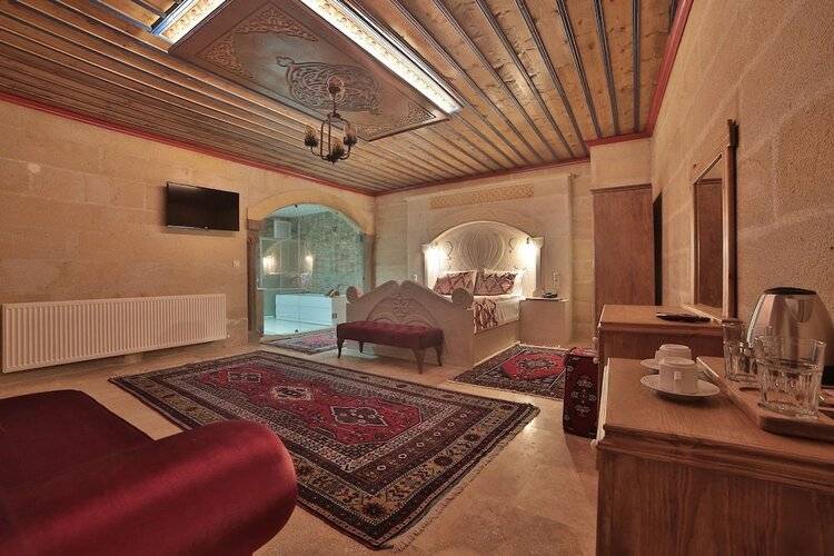 Cakiltasi Evi