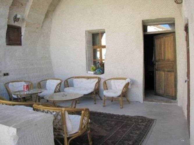 Kayatas Hotel
