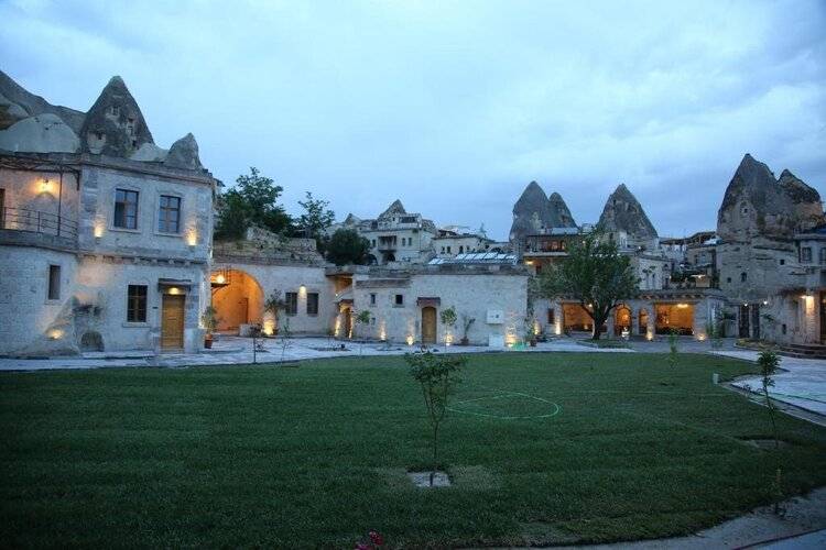 Lunar Cappadocia Hotel