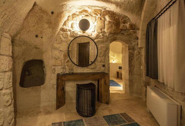 Luvi Cave Hotel