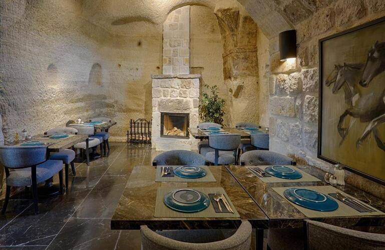Luvi Cave Hotel