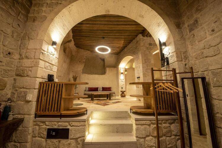 Luvi Cave Hotel