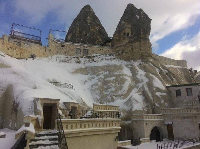 Nature Park Cave Hotel