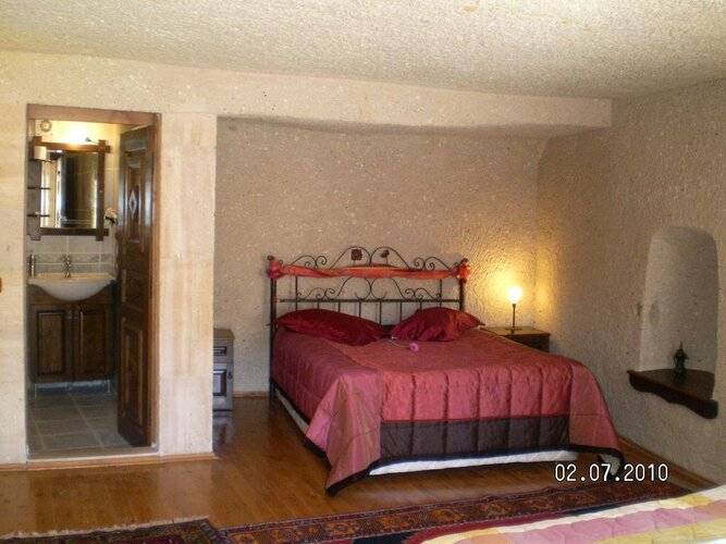 Nature Park Cave Hotel
