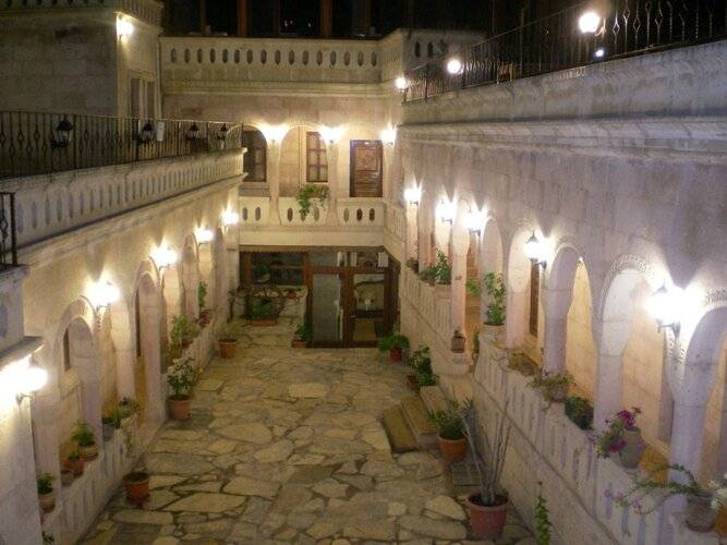 Nature Park Cave Hotel