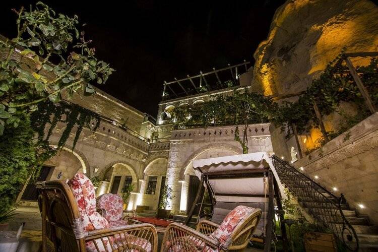 Roma Cave Suite Hotel