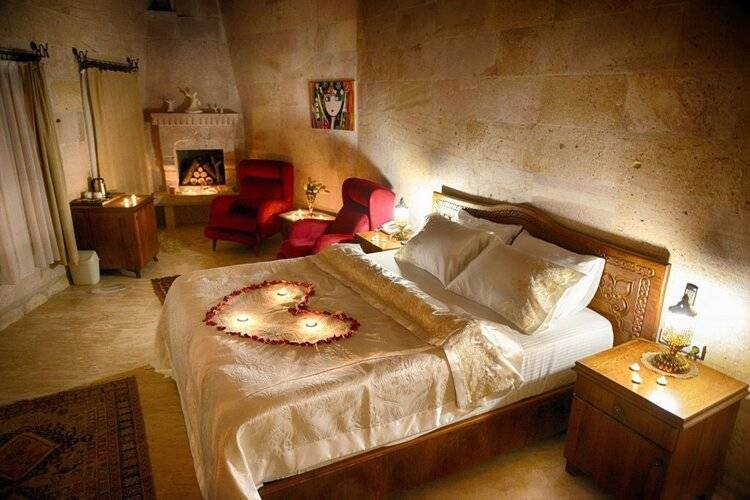 Salkim Cave House