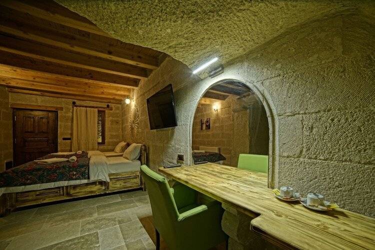 Zeus Cave Suites