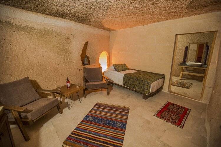 Helike Cave Hotel