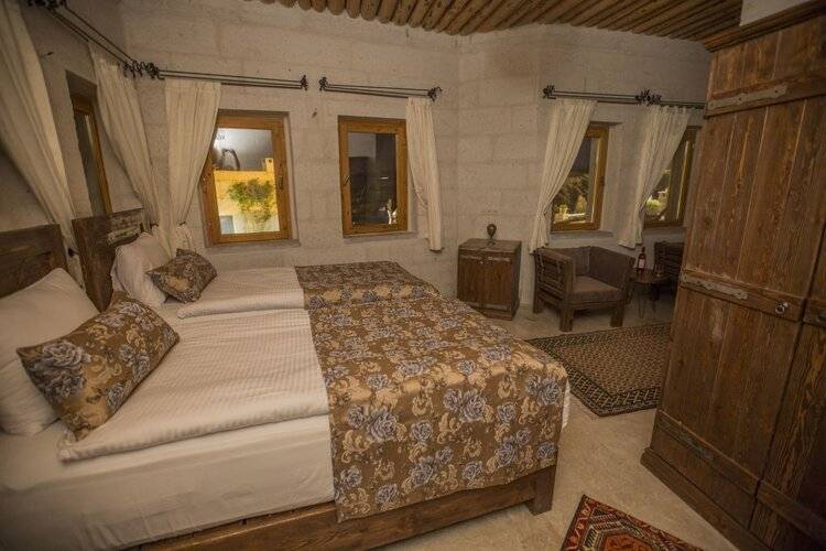 Helike Cave Hotel