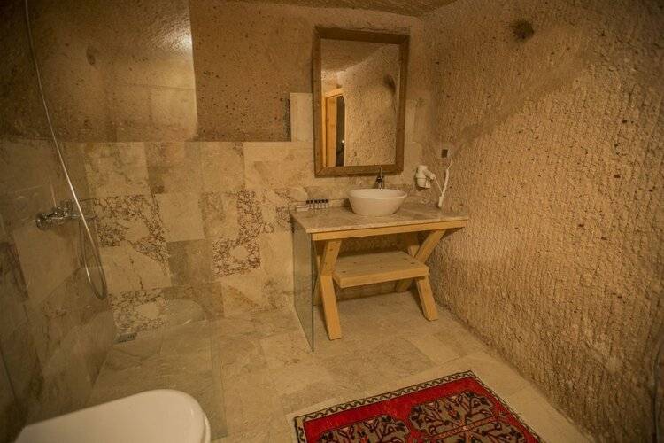 Helike Cave Hotel