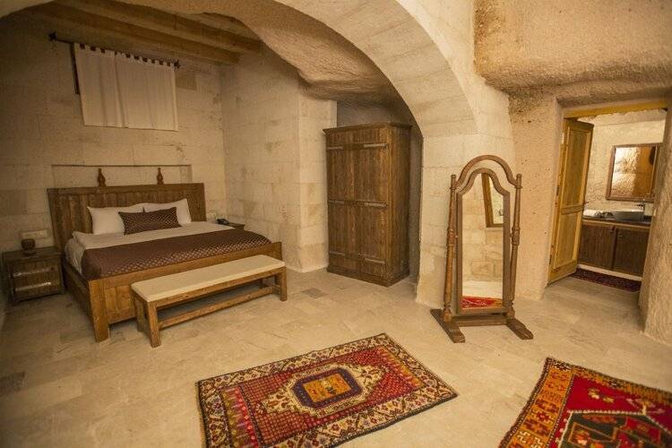 Helike Cave Hotel