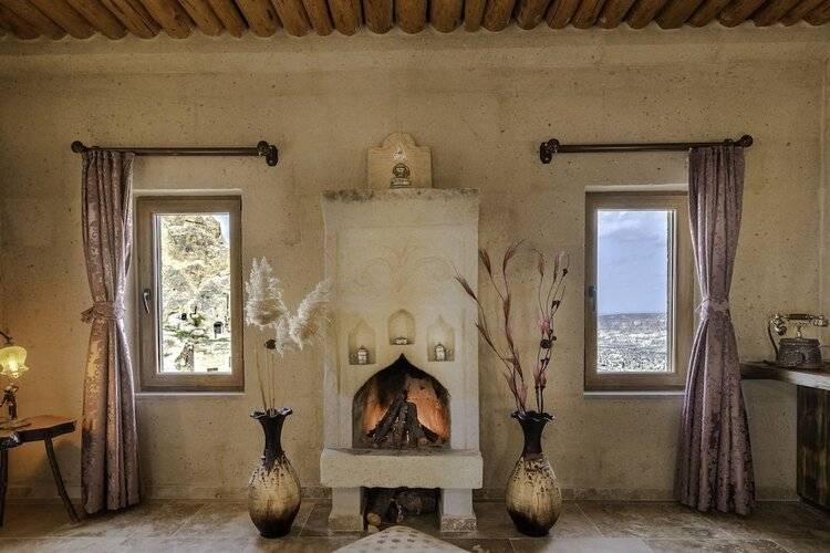 Hu Of Cappadocia