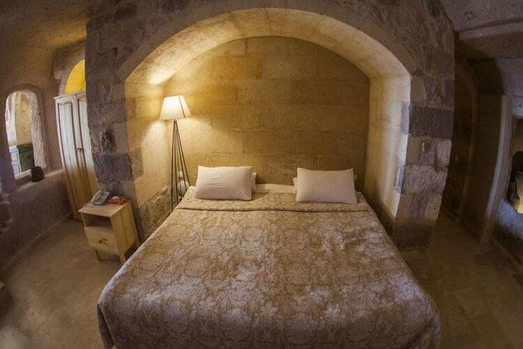 Kistar Cave Hotel