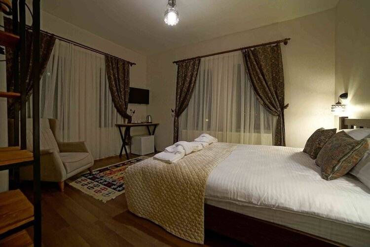 Pigeon Valley Hotel