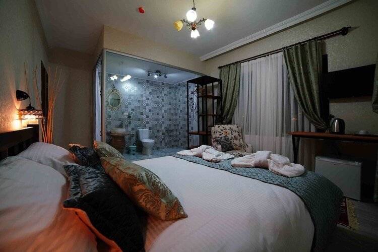 Pigeon Valley Hotel