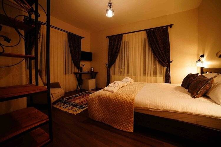 Pigeon Valley Hotel