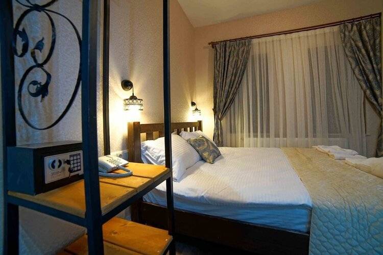 Pigeon Valley Hotel