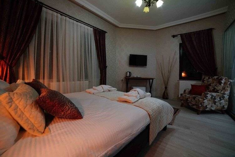 Pigeon Valley Hotel
