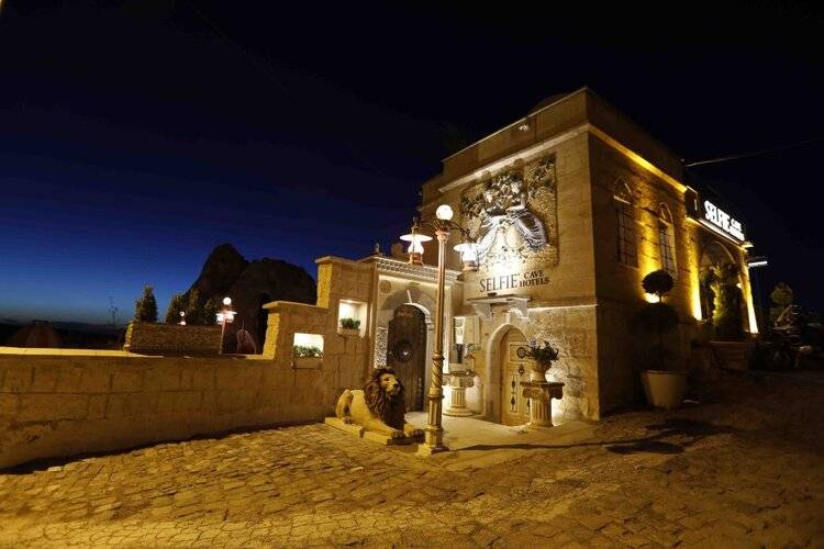 Selfie Cave Hotels Cappadocia