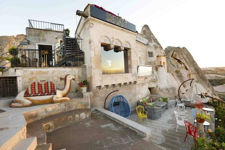 Selfie Cave Hotels Cappadocia