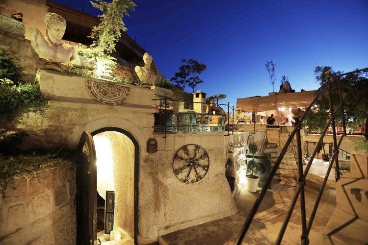 Selfie Cave Hotels Cappadocia