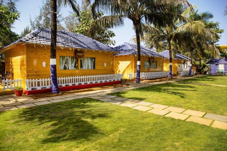 Hibis Hotels And Resort
